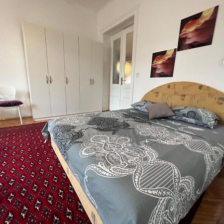Apartman Happy Lägenhet Sarajevo Exteriör bild