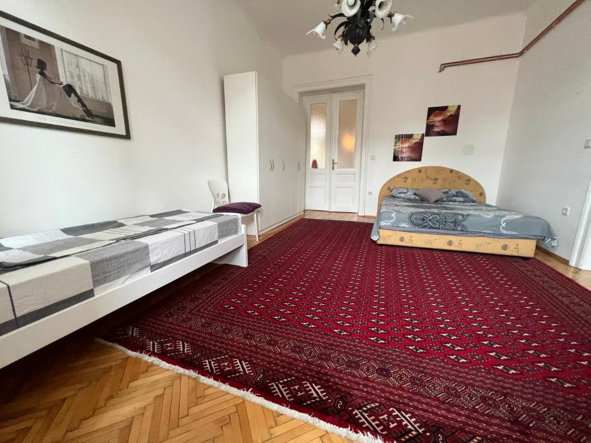 Apartman Happy Lägenhet Sarajevo Exteriör bild